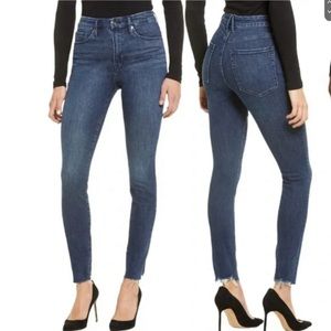 GOOD American Legs Raw Chewed Hem Skinny Jeans